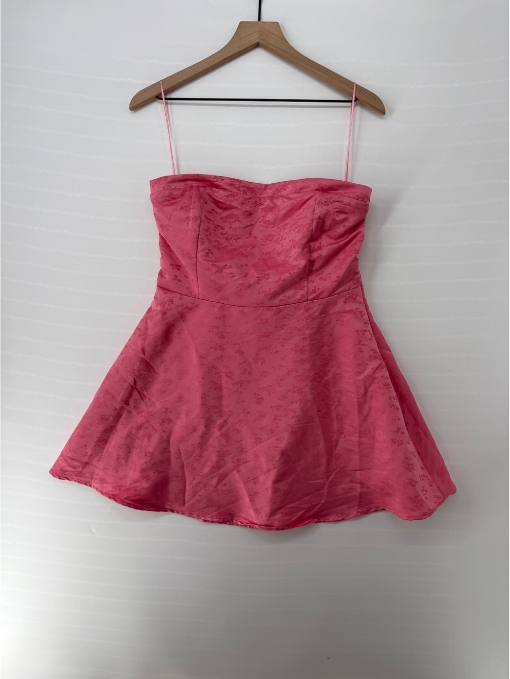 NWT Altar’d State Pink Floral Jacquard Bow Back Mini Dress Women’s L